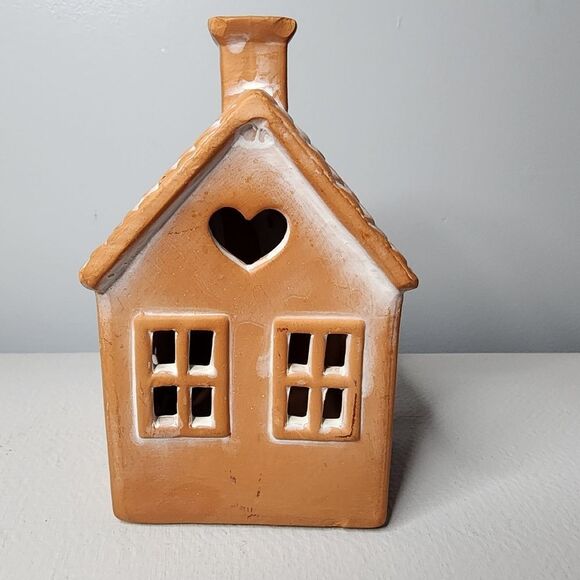 Terra Cotta Gingerbread House Tealight Holder - Picture 3 of 8